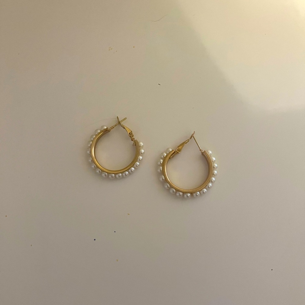 Gold Earrings with added pearls